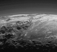 La NASA scopre ghiacciai su Plutone