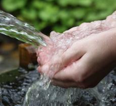 Acqua in Italia un settore che vale 310 miliardi di euro