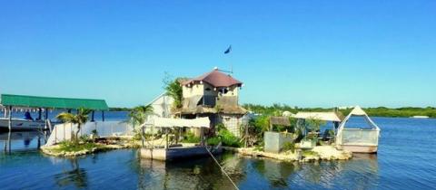 The 8000 Square Metre Paradise in Mexico Made from Recycled Plastic