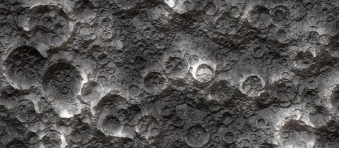 Molecole d’acqua sulla luna: la NASA traccia il percorso – In a Bottle