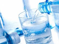 Giuseppe Sposato sfata i falsi miti sull'acqua minerale