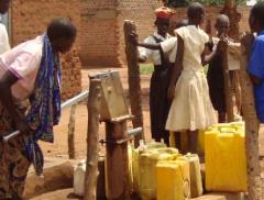 L'album "Acqua di Natale" per sostenere l'AMREF in Kenya  