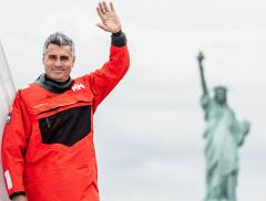 Giancarlo Pedote il velista fiorentino che insegna resilienza e amore per l’oceano