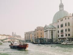 Travel greenwashing: come capire quali compagnie di viaggio sono davvero sostenibili 
