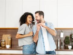 Sanbittèr celebra la Giornata Mondiale della Felicità con la “Kitchen Attraction”