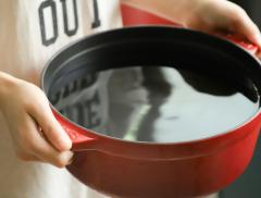 Acqua e gastronomia: un ingrediente invisibile che cambia tutto