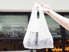 Invisible Bag, arriva il sacchetto ecologico che si scioglie in acqua