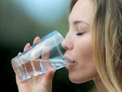 #gallonofwateraday e l’idratazione sui social: interviene l’esperto 