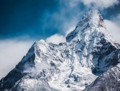 Himalaya: ghiacciai artificiali per salvare l’acqua in alta montagna