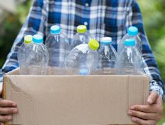 Bottiglie di plastica: tutto quello che serve sapere - In a Bottle