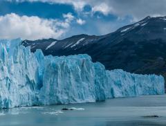 Il ghiacciaio Perito Moreno dà spettacolo in Patagonia alt_tag