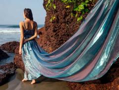 Indumenti che cambiano Colore Reagendo all’Ambente – In a Bottle