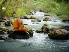 Acqua e Religione Buddhista: Pulizia e Purificazione – In a Bottle