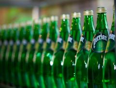 Acqua Perrier accompagna la mostra “Goût de/Good France” 