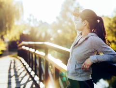 Come affrontare l’astenia di primavera: idratazione, nutrizione e attività fisica