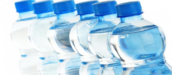 L'acqua più amata al mondo? E' quella "piatta"
