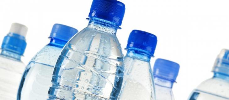 Sicurezza, qualità e sostenibilità: i tre punti di forza dell'acqua in bottiglia