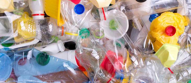 No2 Recycle: le Sedie di Design in Plastica Riciclata – In a Bottle