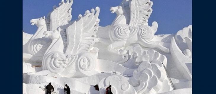 In Cina esiste il paese incantato delle sculture di ghiaccio