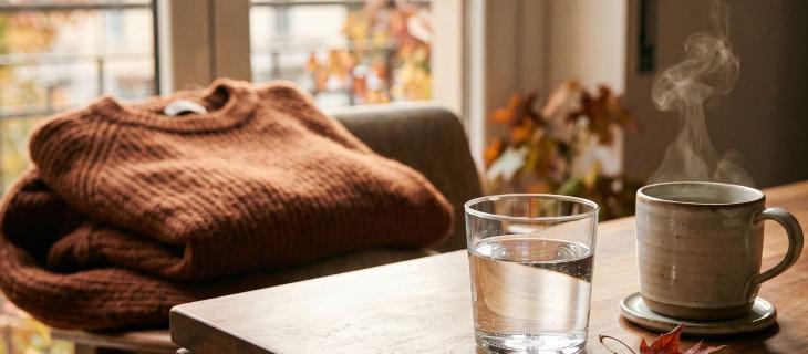 Equinozio d'autunno perché l'idratazione è la tua prima alleata contro il mal di stagione
