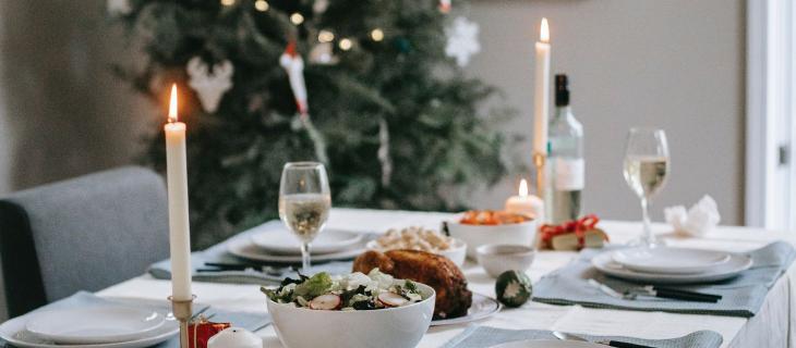 Pranzi e cene delle feste: 5 consigli green per conciliare gusto e ambiente