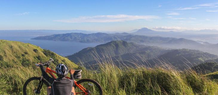 Milano-Belfast in bici: 2.500 km per promuovere la sostenibilità