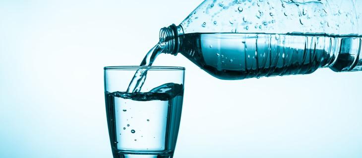 Le nuove app può ricordarti di bere più acqua