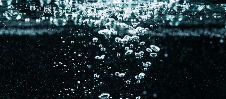 L’acqua supercritica può sciogliere persino l’oro