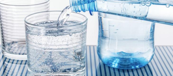 5 Miti invernali sull’acqua da sfatare per restare in salute