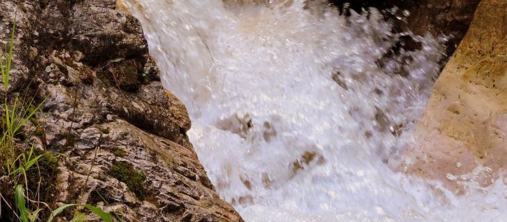 Sorgente d'acqua: definizione, nascita e tipologie