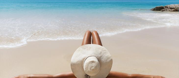 Scottature estive: come prevenirle e mantenere l’abbronzatura - In a Bottle Scottature estive: come prevenirle e mantenere l’abbronzatura - In a Bottle