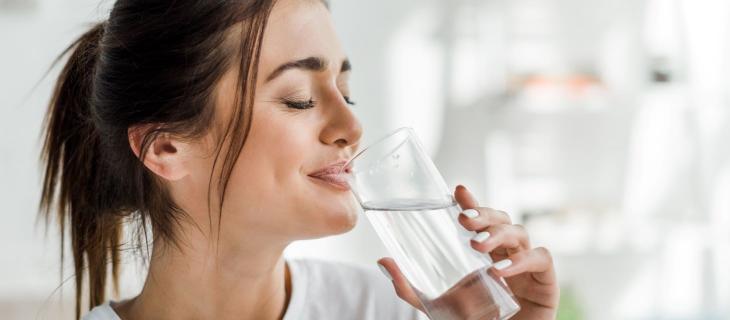 L’idratazione è un’importante alleata delle donne che affrontano la menopausa