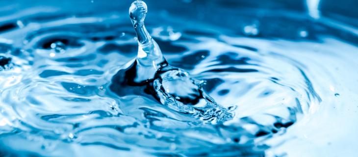 Acqua minerale, di sorgente o microfiltrata: qual è la differenza? - In a Bottle Acqua minerale, di sorgente o microfiltrata: qual è la differenza? - In a Bottle
