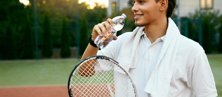 Quanta acqua beve un tennista? - In a Bottle Quanta acqua beve un tennista? - In a Bottle