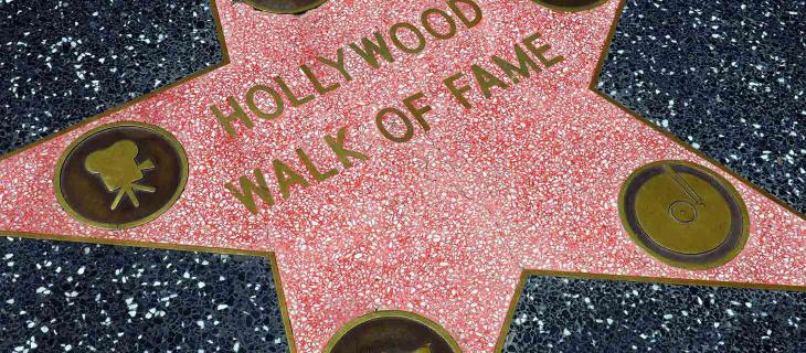 Leonardo DiCaprio, ma anche Pierce Brosnan e tanti altri. Le celebrities hollywoodiane dal cuore “green” - In a Bottle Leonardo DiCaprio, ma anche Pierce Brosnan e tanti altri. Le celebrities hollywoodiane dal cuore “green” - In a Bottle