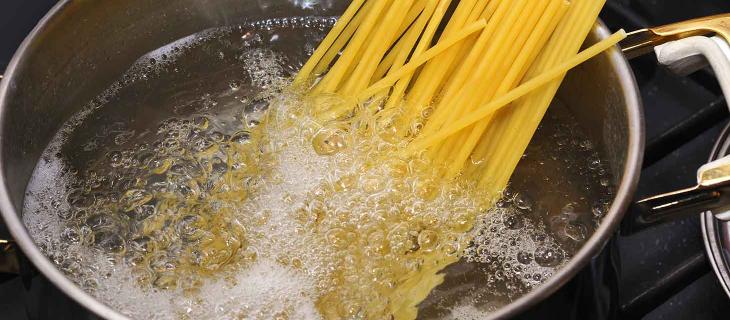 Riciclare Acqua di Cottura della Pasta – In a Bottle
