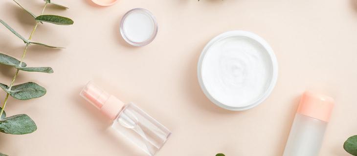 Cosmesi, lanciata bottiglia ecologica che utilizza fino al 50% di plastica in meno - In a Bottle Cosmesi, lanciata bottiglia ecologica che utilizza fino al 50% di plastica in meno - In a Bottle