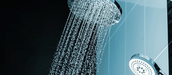 Doccia fredda: i 5 benefici dell’acqua gelata - In a Bottle Doccia fredda: i 5 benefici dell’acqua gelata - In a Bottle