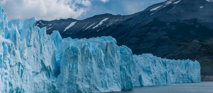 Il ghiacciaio Perito Moreno dà spettacolo in Patagonia alt_tag