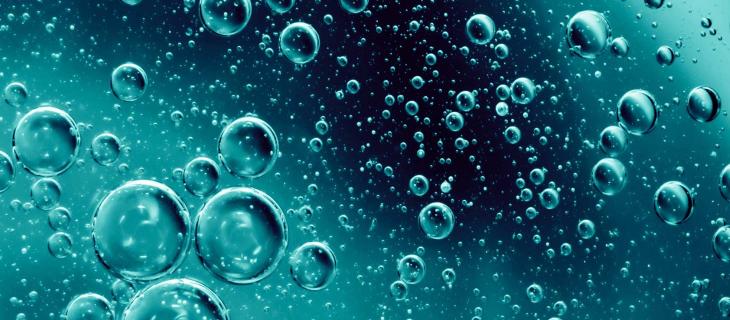 Scoperte due diverse forme dell'acqua – In a Bottle