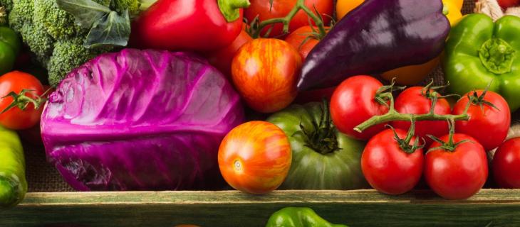 Il colore dei cibi che ci fanno rimanere idratati in inverno Il colore dei cibi che ci fanno rimanere idratati in inverno