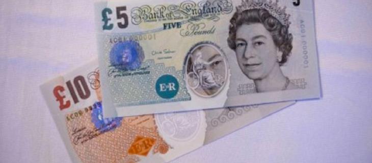 In Inghilterra arrivano le banconote di plastica 