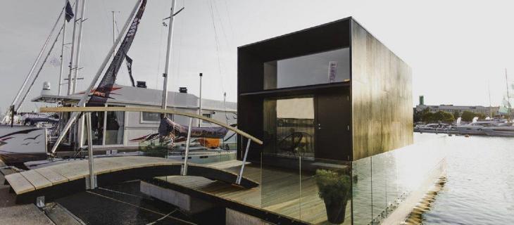 Koda Loft Float, la casa prefabbricata galleggiante dal tocco luminoso e versatile - In a Bottle