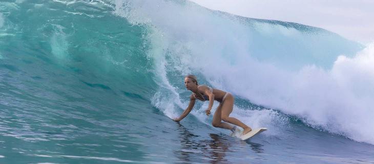 La storia di Bethany Hamilton, surfista con un braccio solo a cavalcare le onde - In a Bottle La storia di Bethany Hamilton, surfista con un braccio solo a cavalcare le onde - In a Bottle