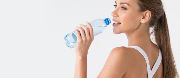 L'acqua è il carburante del nostro corpo: scopri i benefici L'acqua è il carburante del nostro corpo: scopri i benefici