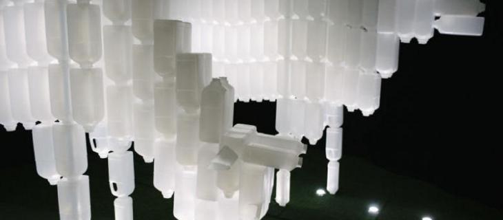 Light Marina Bay: l'arte con le bottiglie di plastica Light Marina Bay: l'arte con le bottiglie di plastica