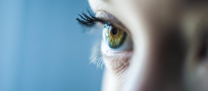 Perché in estate aumentano i disturbi della vista 