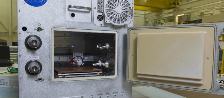 Refabricator: il dispositivo che ricicla plastica nello spazio Refabricator: il dispositivo che ricicla plastica nello spazio