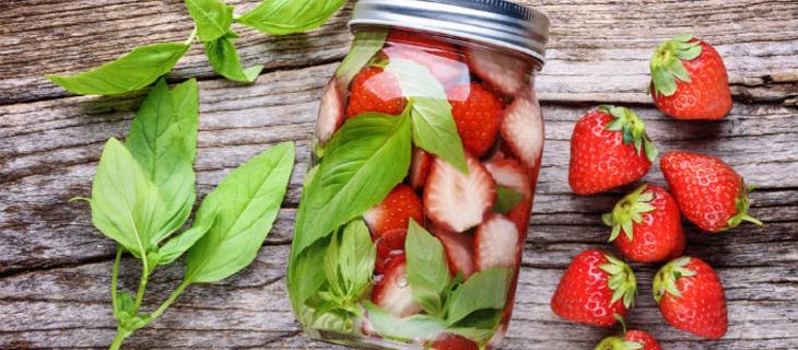 7 ricette di acque aromatizzate per mantenersi idratati alt_tag 7 ricette di acque aromatizzate per mantenersi idratati alt_tag